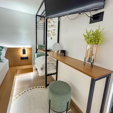 Vila51 Tropical Deluxe Sarande